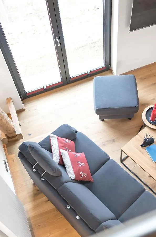 Chalet-Ferienwohnung Giebeltraum, 115 Qm, Wellness/Fitness/Sauna - Bergroedelhof Feilitzsch Apartment