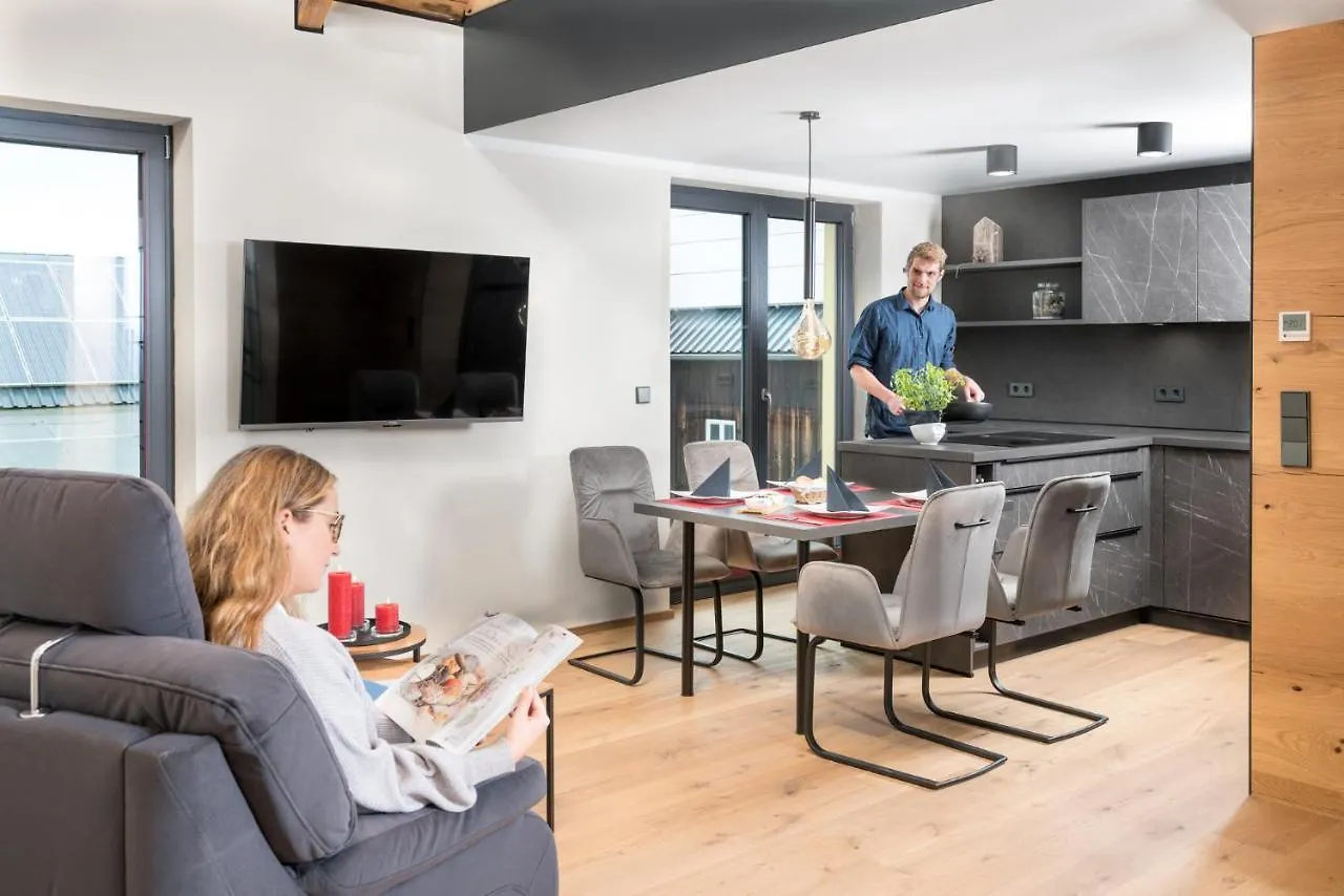 Chalet-Ferienwohnung Giebeltraum, 115 Qm, Wellness/Fitness/Sauna - Bergroedelhof Feilitzsch