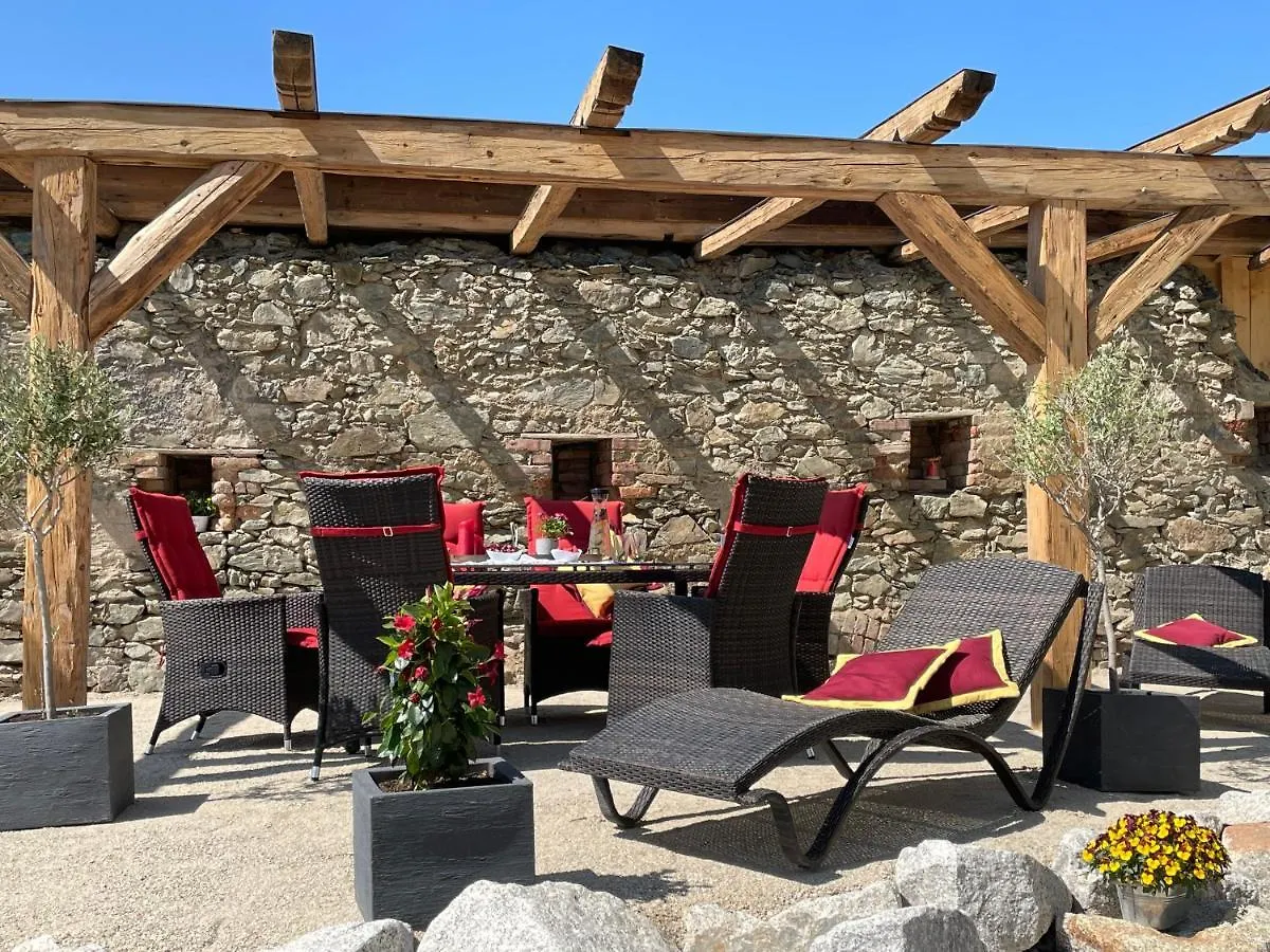 Chalet-Ferienwohnung Giebeltraum, 115 Qm, Wellness/Fitness/Sauna - Bergroedelhof Feilitzsch Διαμέρισμα